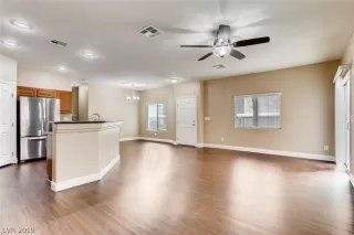 Photo #1: 2114270 Listing