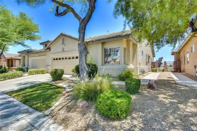 MLS: 2114289 Condo For Sale