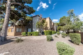 Photo #1: 2114376 Listing 