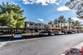 Photo #2: 2114376 Listing 