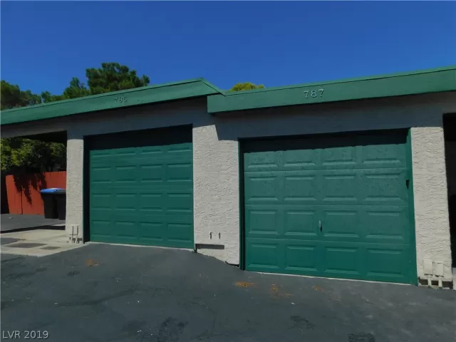 MLS: 2114425 Condo For Sale