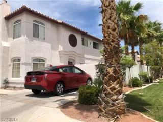 Photo #1: 2114430 Listing 
