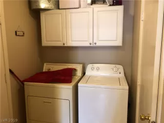 Photo #5: 2114430 Listing 