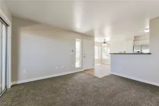 Photo #2: 2114517 Listing 