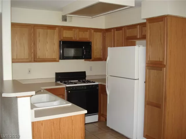 MLS: 2114579 Condo For Sale
