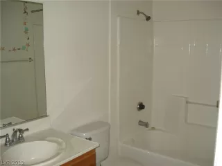Photo #2: 2114579 Listing 