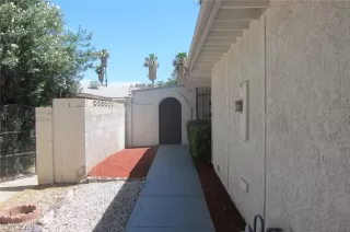 Photo #1: 2114587 Listing 