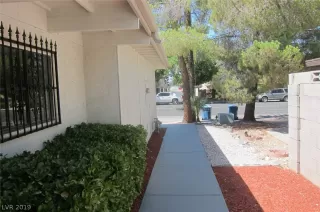 Photo #3: 2114587 Listing 