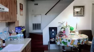 Photo #1: 2114602 Listing