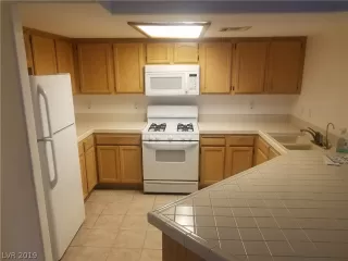 Photo #1: 2114611 Listing 