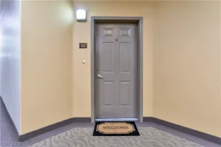 Photo #3: 2114668 Listing 