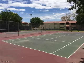 Photo #5: 2114683 Listing 