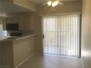 Photo #3: 2114726 Listing 
