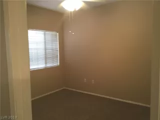 Photo #4: 2114726 Listing 