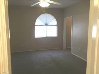 Photo #5: 2114726 Listing 