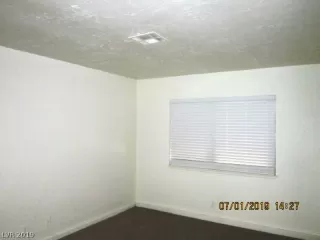 Photo #2: 2114749 Listing 