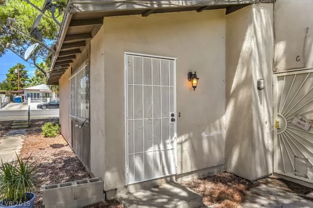 MLS: 2114998 Condo For Sale