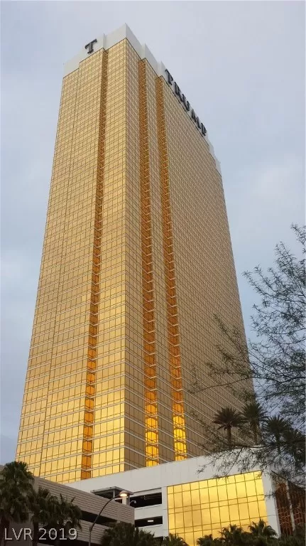 MLS: 2115118 Condo For Sale