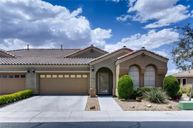 MLS: 2115173 Condo For Sale