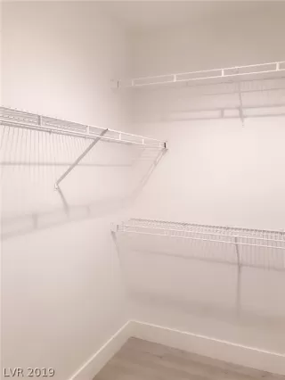 Photo #5: 2115189 Listing