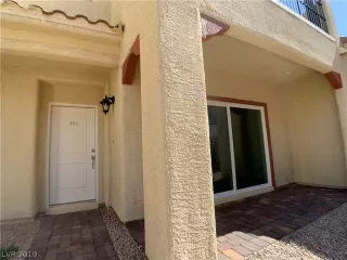 Photo #1: 2115468 Listing