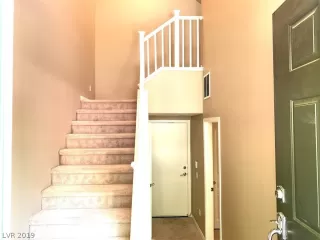 Photo #1: 2115489 Listing 