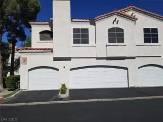 Photo #1: 2115504 Listing