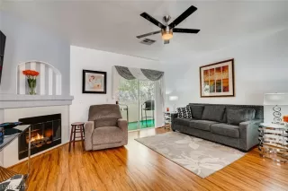 Photo #4: 2115504 Listing