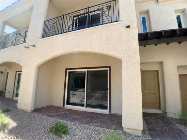 MLS: 2115507 Condo For Sale