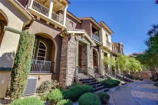 Photo #3: 2115525 Listing