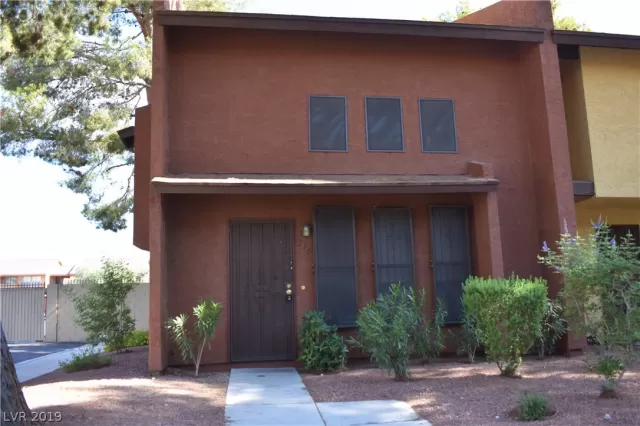 MLS: 2115527 Condo For Sale