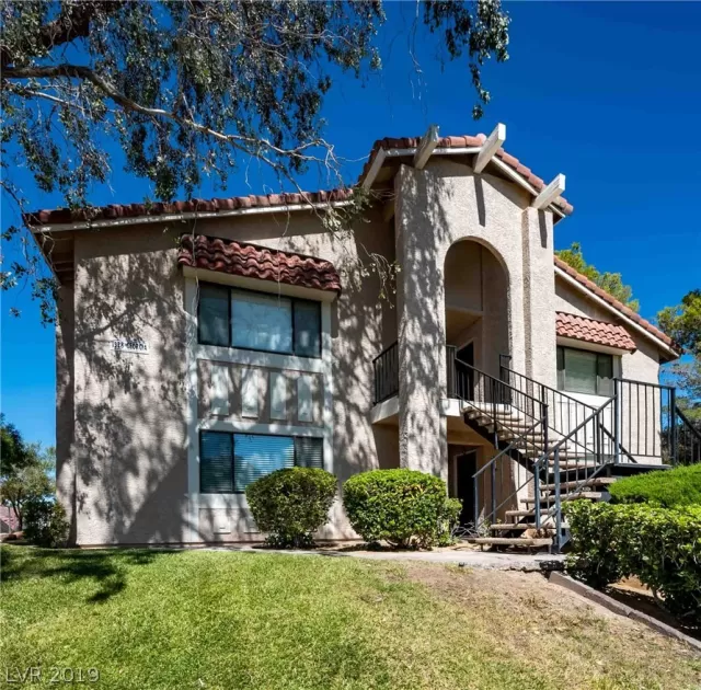 MLS: 2115571 Condo For Sale