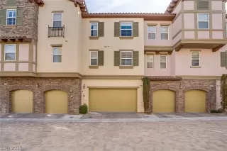 Photo #1: 2115587 Listing 