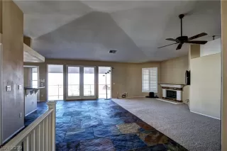 Photo #3: 2115769 Listing