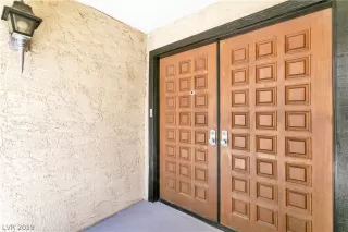 Photo #4: 2115828 Listing