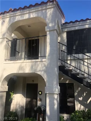 Photo #1: 2115853 Listing 