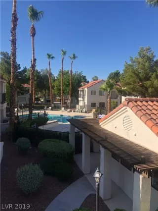 Photo #3: 2115853 Listing 