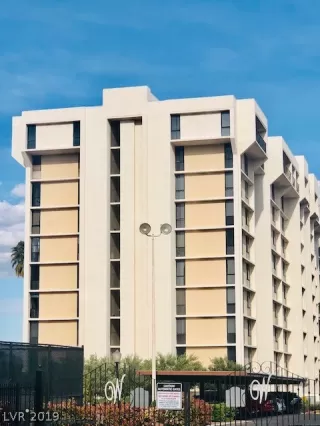 Photo #1: 2115856 Listing