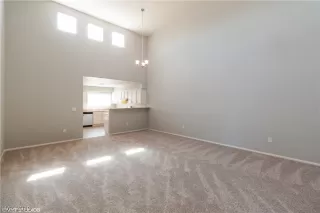 Photo #1: 2115865 Listing 