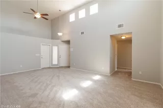 Photo #4: 2115865 Listing 