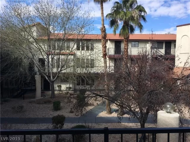 MLS: 2115908 Condo For Sale