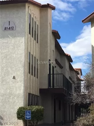 Photo #3: 2115908 Listing 