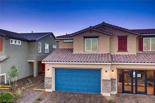 MLS: 2115948 Condo For Sale