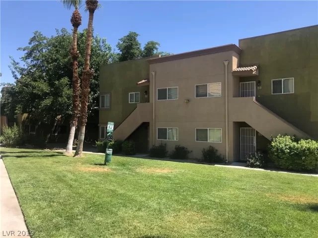 MLS: 2115985 Condo For Sale