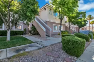 Photo #6: 2116078 Listing