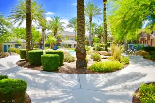 Photo #1: 2116114 Listing