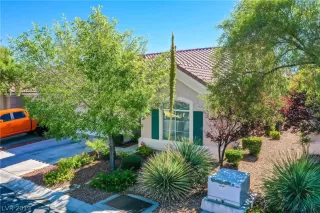 Photo #3: 2116154 Listing