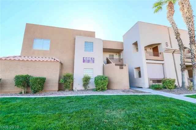 MLS: 2116163 Condo For Sale