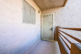 Photo #1: 2116163 Listing