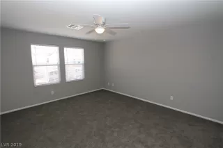 Photo #6: 2116190 Listing 